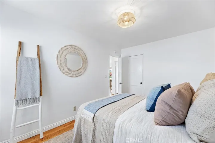 1136 8th Street, Hermosa Beach, California 90254
