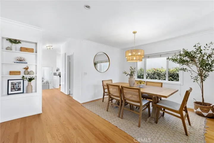 1136 8th Street, Hermosa Beach, California 90254