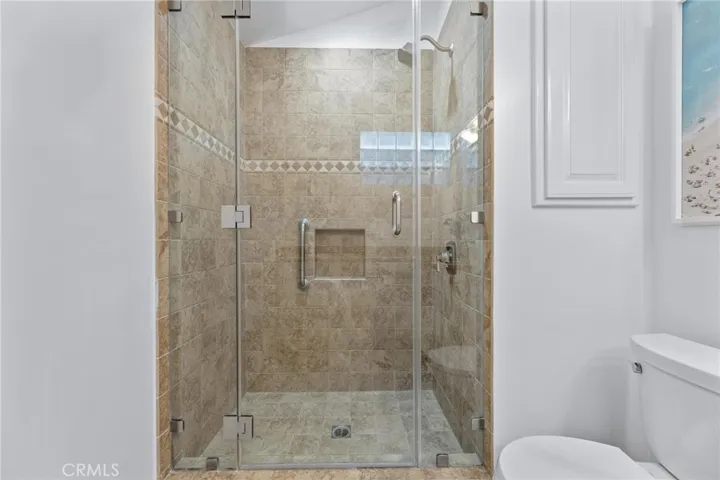 1136 8th Street, Hermosa Beach, California 90254