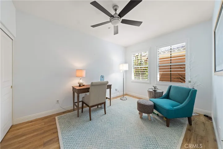 111 Chantilly, Irvine, California 92620