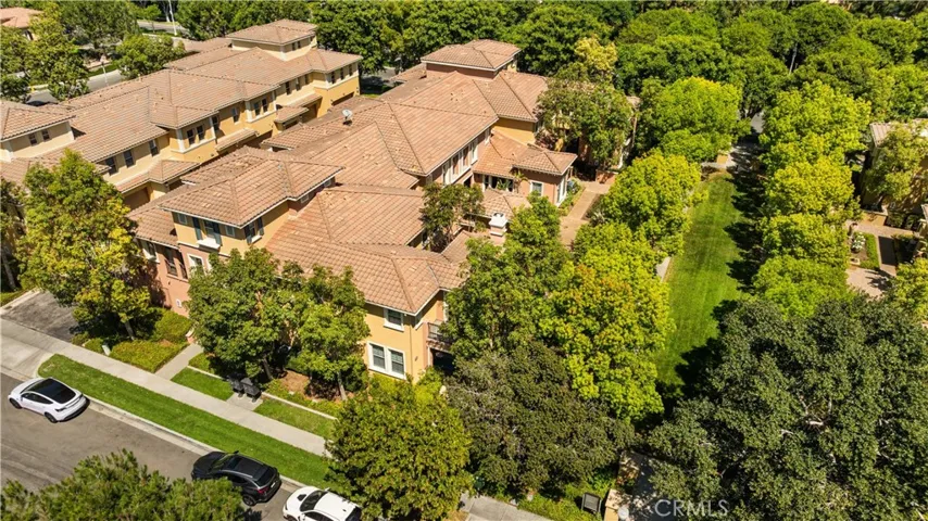 111 Chantilly, Irvine, California 92620