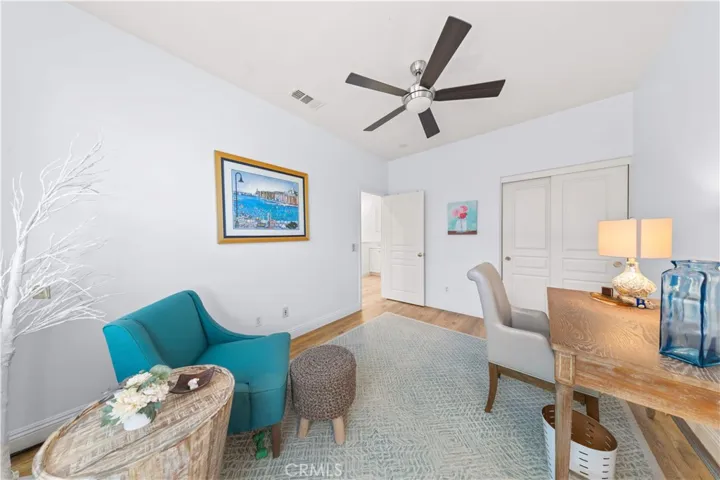 111 Chantilly, Irvine, California 92620