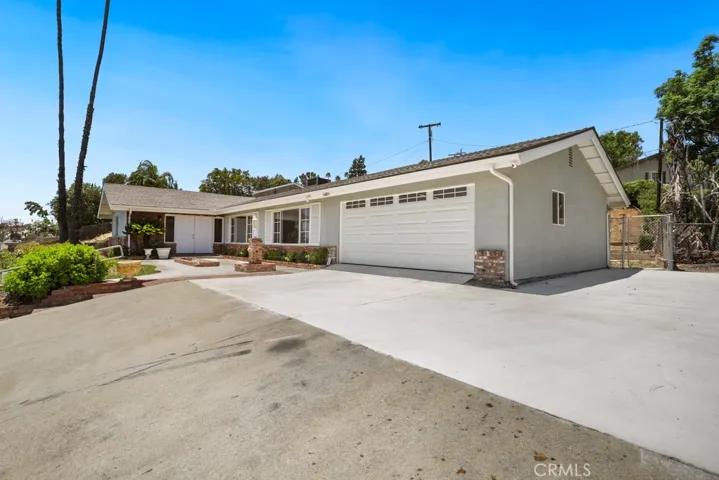 5485 Golden West Avenue, Jurupa Valley, California 92509