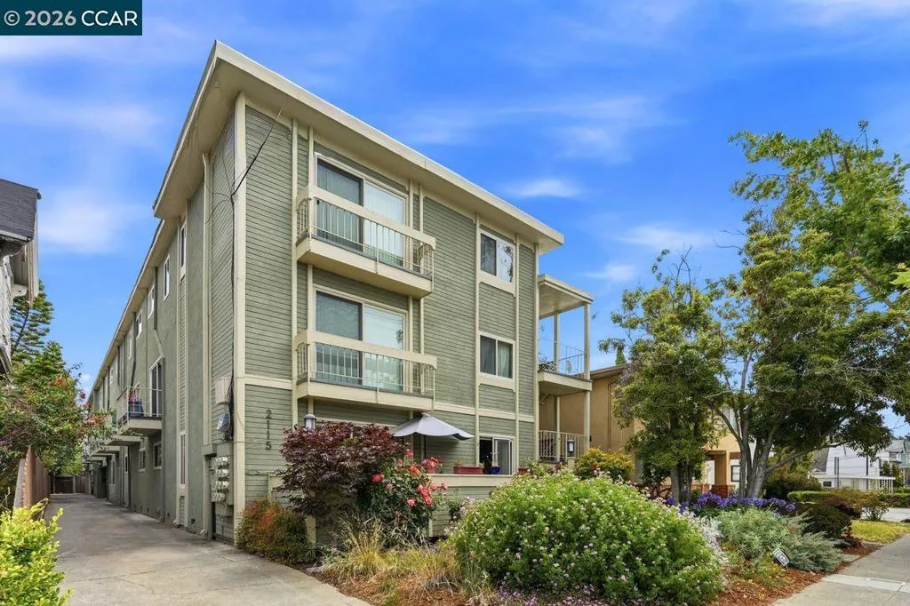 2115 Central 5, Alameda, California 94501-2841 — photo 4