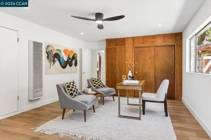 19 Valley Dr, Orinda, California 94563