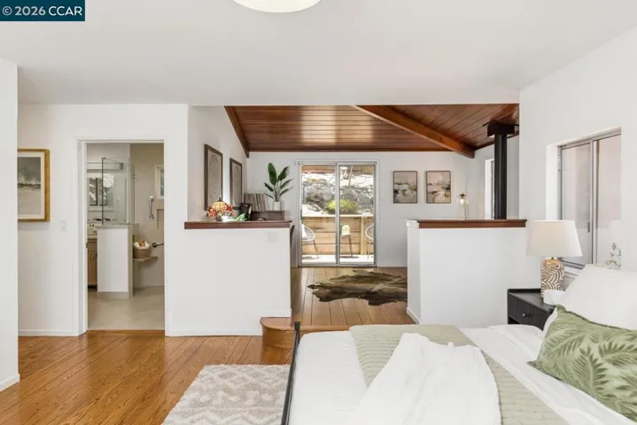 19 Valley Dr, Orinda, California 94563