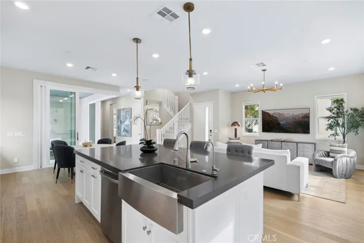 107 Spiral, Irvine, California 92618
