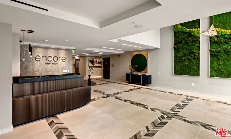 505 S Barrington Avenue 406, Los Angeles, California 90049