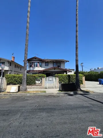 1822 S Oxford Avenue, Los Angeles, California 90006