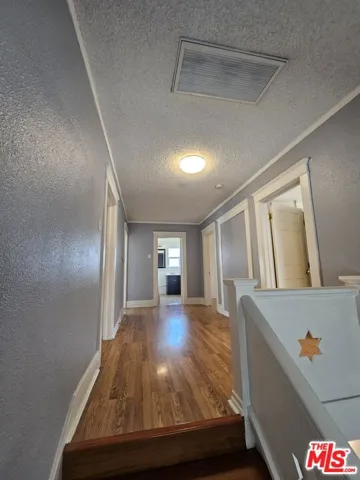 1822 S Oxford Avenue, Los Angeles, California 90006