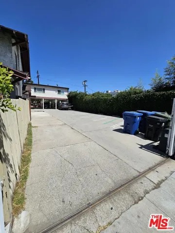 1822 S Oxford Avenue, Los Angeles, California 90006