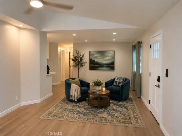 Virtual Staging- flex space