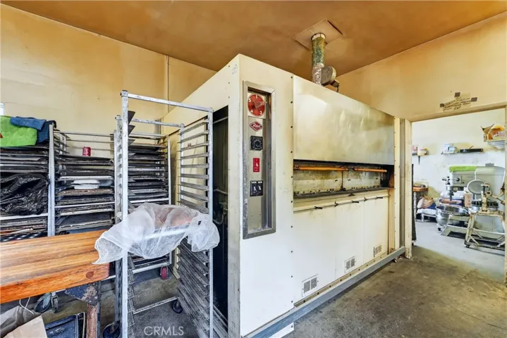 OVEN