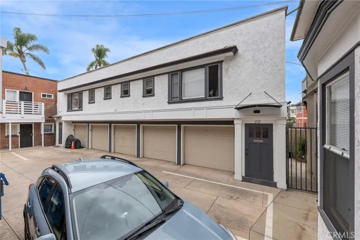 1301 N Broadway, Santa Ana, California 92706