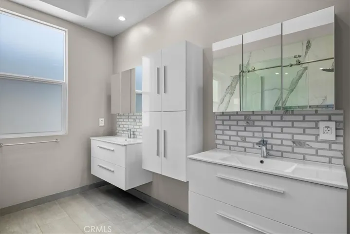2415 Carnegie Lane C, Redondo Beach, California 90278