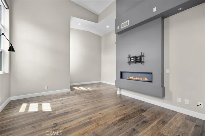 2415 Carnegie Lane C, Redondo Beach, California 90278
