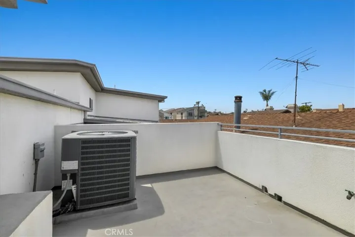2415 Carnegie Lane C, Redondo Beach, California 90278