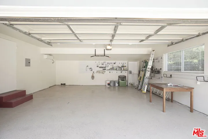 608 Solway Street, Glendale, California 91206