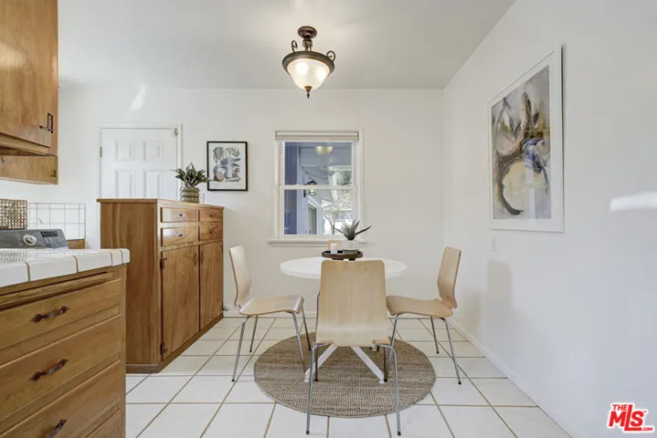 608 Solway Street, Glendale, California 91206