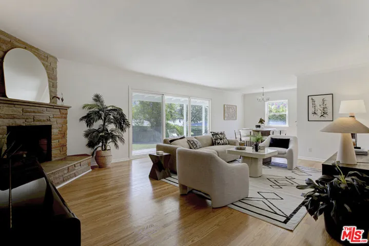 608 Solway Street, Glendale, California 91206