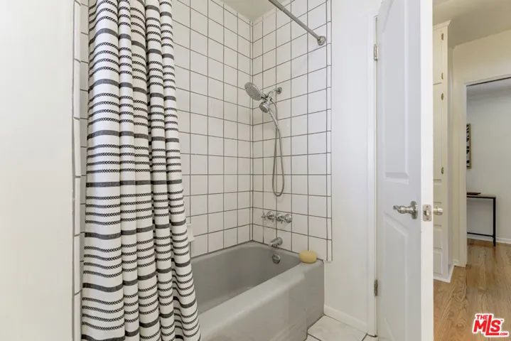 608 Solway Street, Glendale, California 91206
