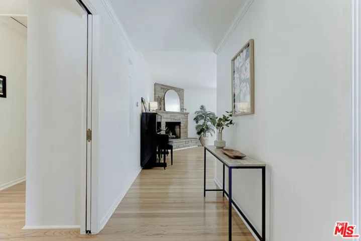 608 Solway Street, Glendale, California 91206