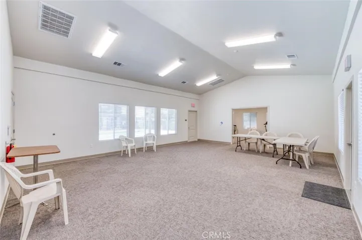 4504 N Valentine 160, Fresno, California 93722