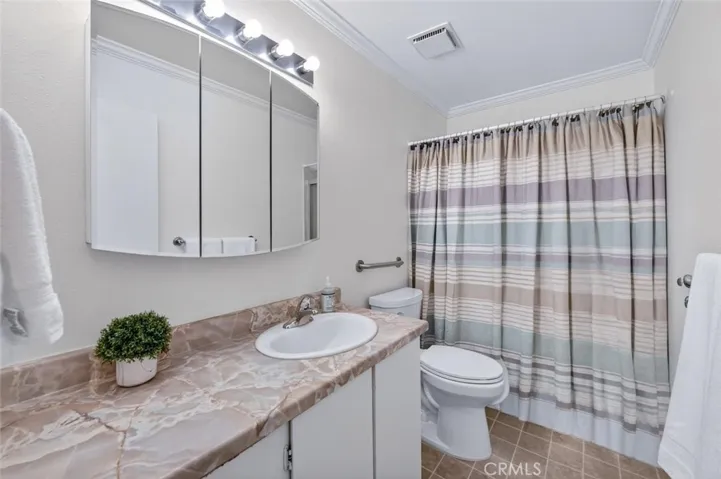 4504 N Valentine 160, Fresno, California 93722