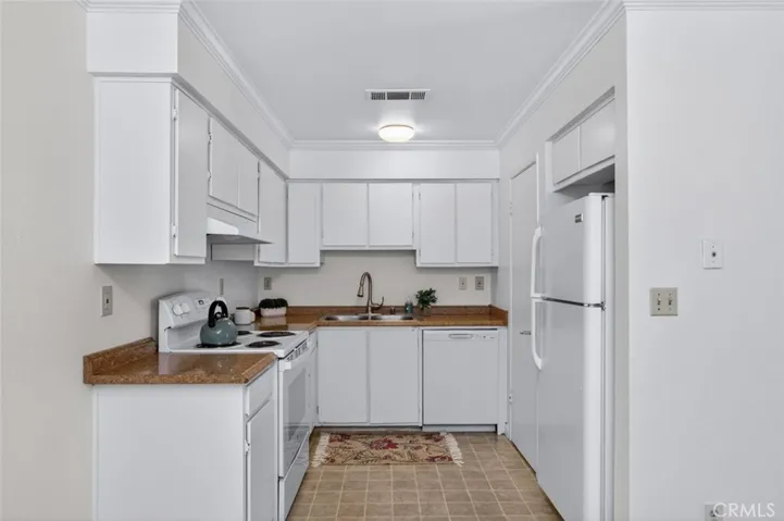 4504 N Valentine 160, Fresno, California 93722