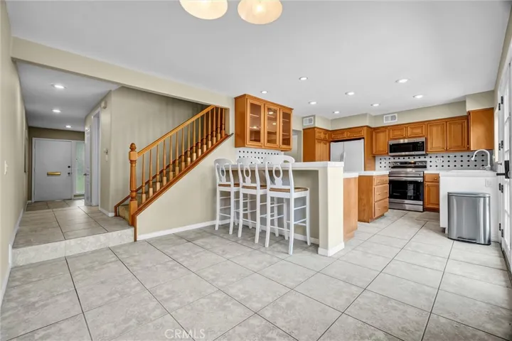 10462 Rio Grande Ct Court, Fountain Valley, California 92708