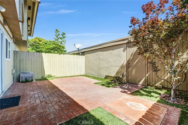 10462 Rio Grande Ct Court, Fountain Valley, California 92708