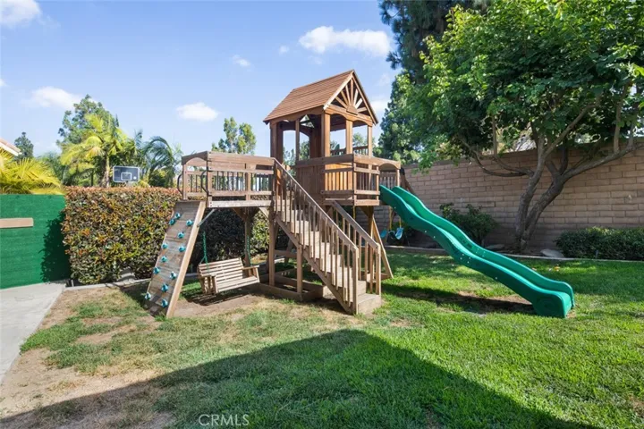 103 Beggerly, Placentia, California 92870