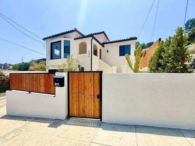 3842 Woolwine Dr, City Terrace, California 90063