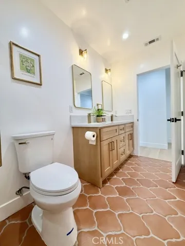 3842 Woolwine Dr, City Terrace, California 90063
