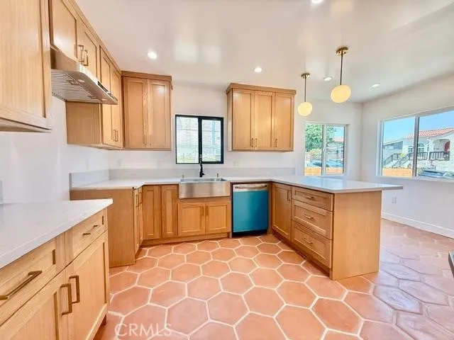 3842 Woolwine Dr, City Terrace, California 90063