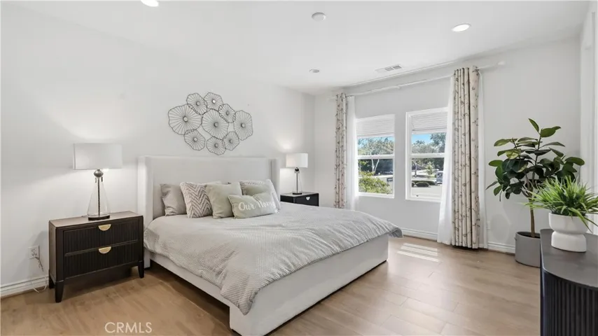 656 W Huntington O-1, Arcadia, California 91007