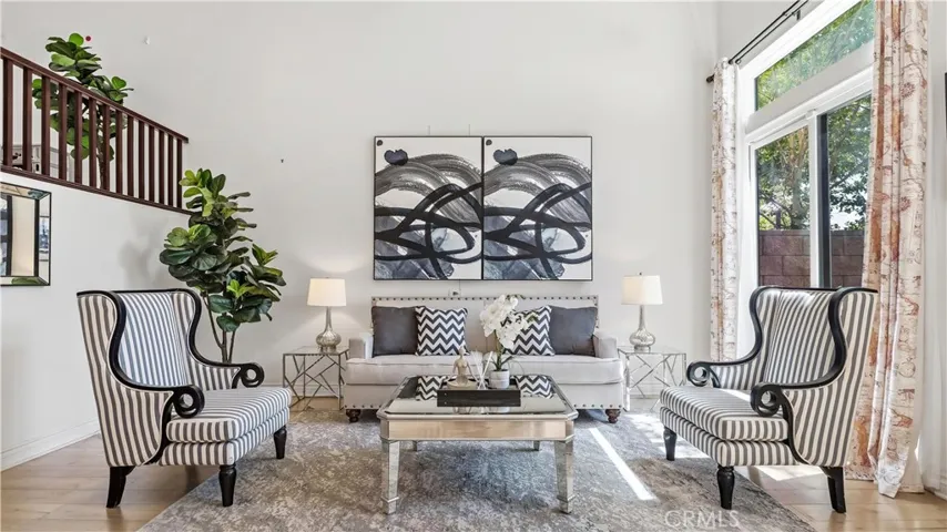 656 W Huntington O-1, Arcadia, California 91007