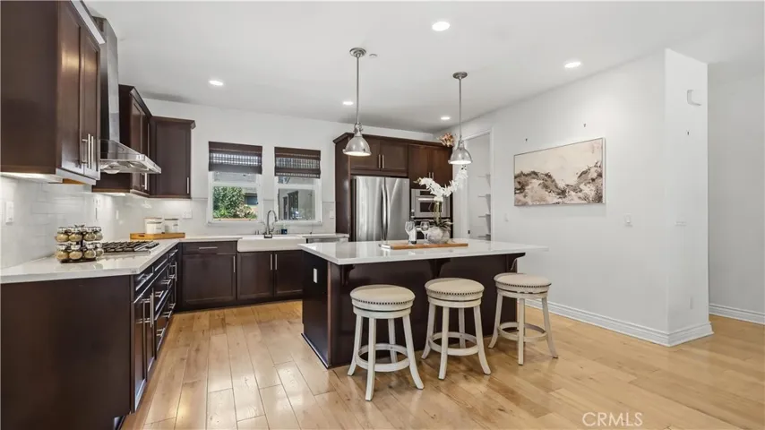 656 W Huntington O-1, Arcadia, California 91007