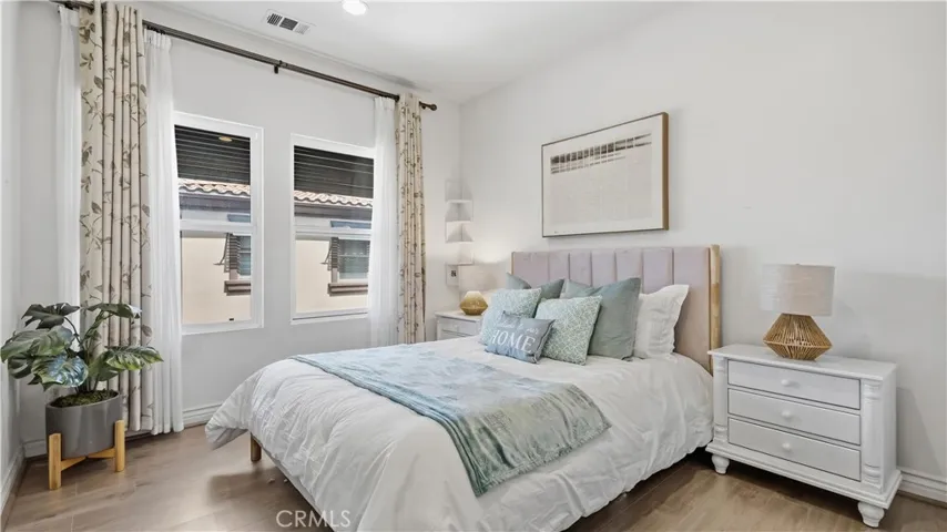 656 W Huntington O-1, Arcadia, California 91007