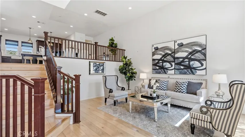 656 W Huntington O-1, Arcadia, California 91007