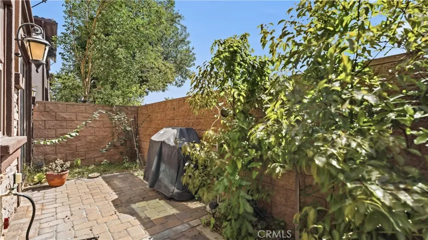 656 W Huntington O-1, Arcadia, California 91007