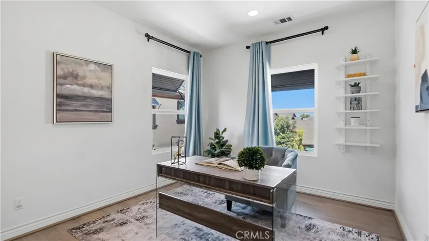 656 W Huntington O-1, Arcadia, California 91007