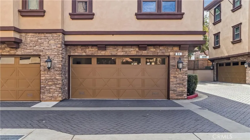 656 W Huntington O-1, Arcadia, California 91007