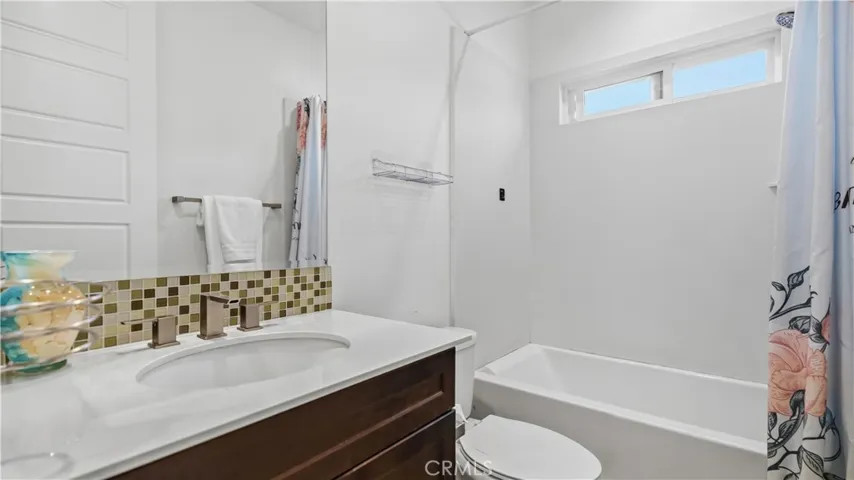 656 W Huntington O-1, Arcadia, California 91007