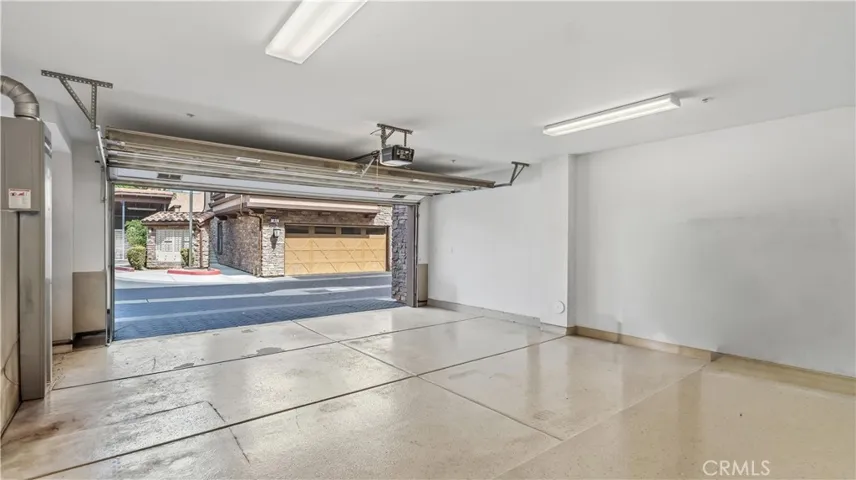 656 W Huntington O-1, Arcadia, California 91007