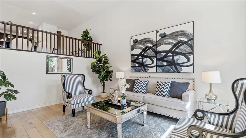 656 W Huntington O-1, Arcadia, California 91007
