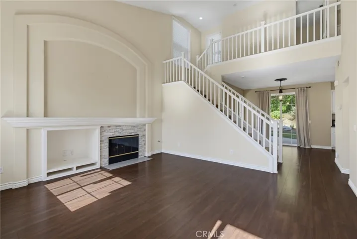 28148 Cabrillo Lane, Valencia, California 91354