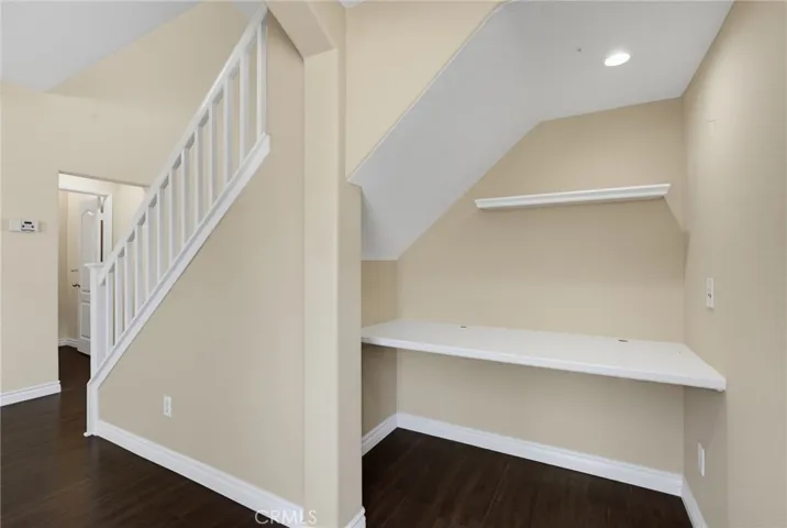 28148 Cabrillo Lane, Valencia, California 91354