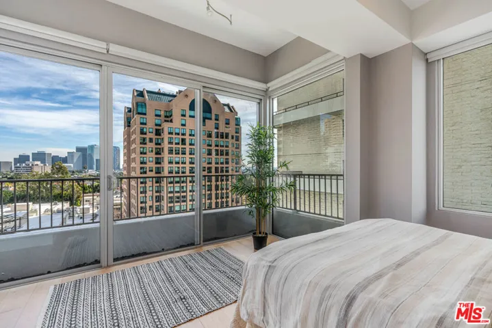 10501 Wilshire Boulevard 1012, Los Angeles, California 90024