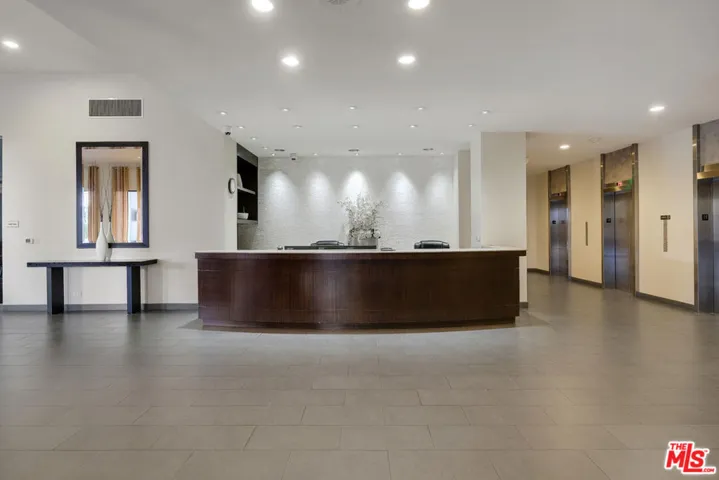 10501 Wilshire Boulevard 1012, Los Angeles, California 90024